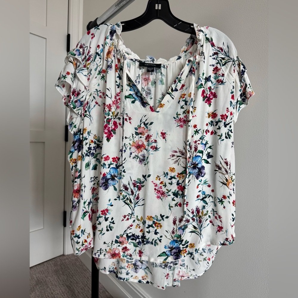 Karen Kane White Floral Blouse